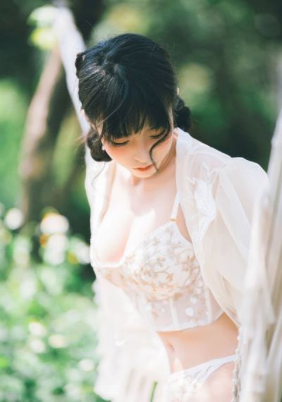 国产香蕉第一视频_超清免费观看电视剧