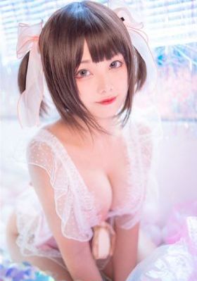欧美个性头像带花_超清电影免费在线